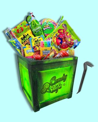 Kyselá, šílená, legendární bedna s páčidlem! 😝⚡️ 👉 Tento dárek 🎁 způsobuje záchvaty žravosti! 👴🍭 ⬇️ Objednej...